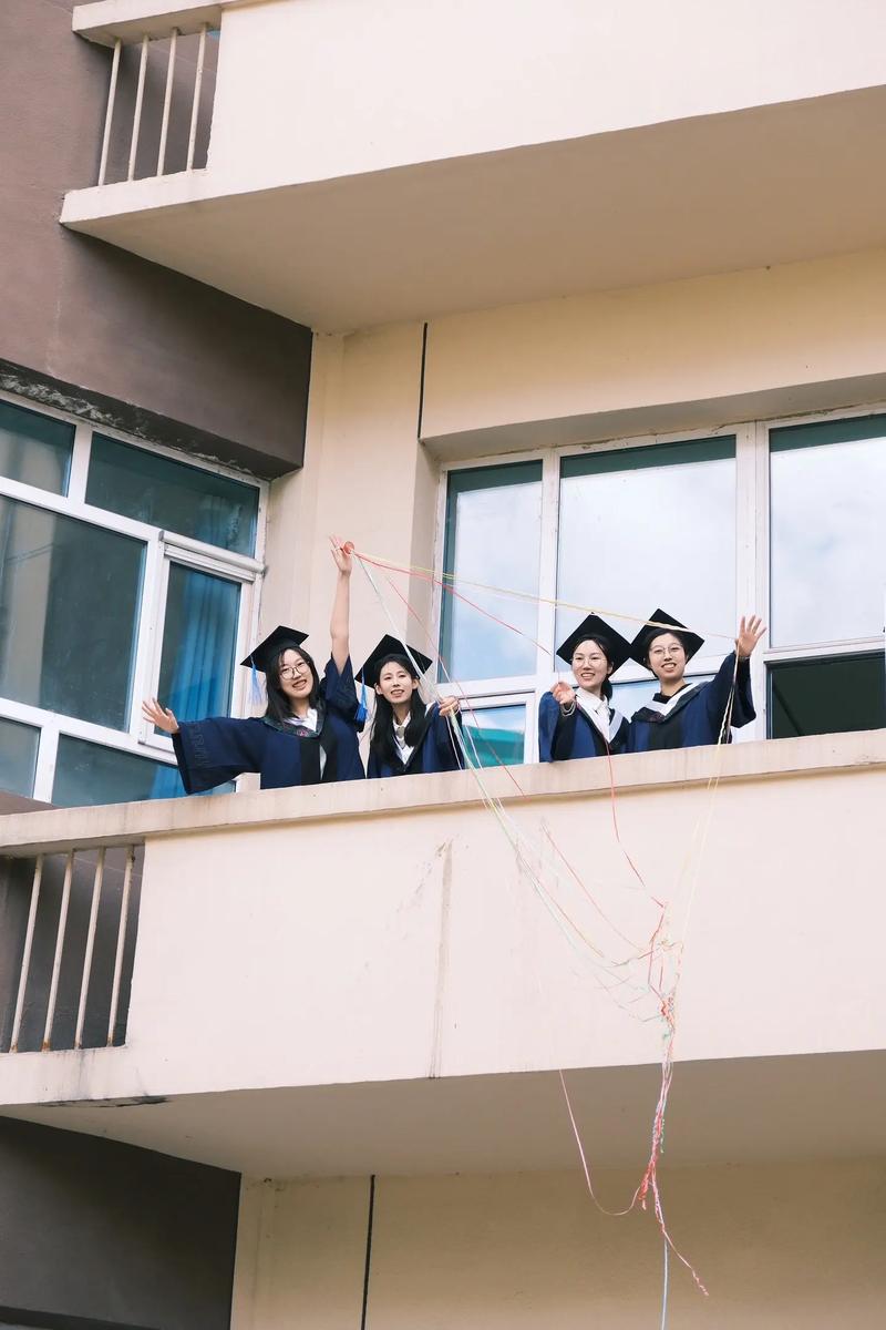 霧津剪影 佳木斯大學畢業季中的信息電子技術服務故事